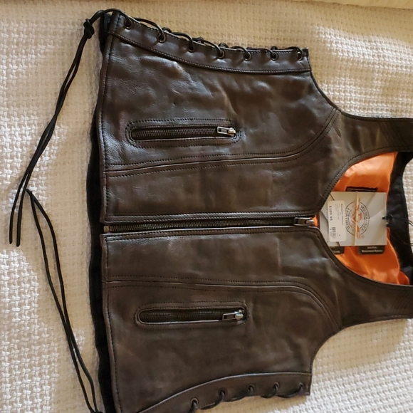 Ladies Marbled Leather Vest - Picture 1 of 1